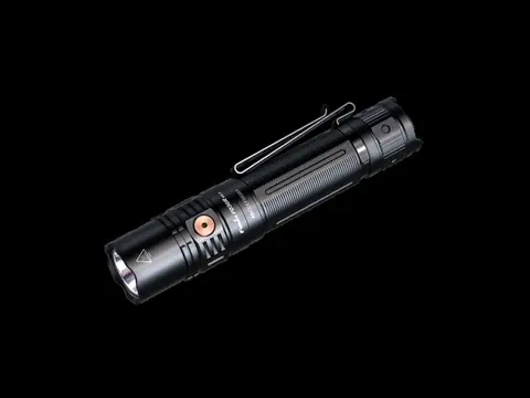 Fenix PD36R V2.0 1700 lm - Negra